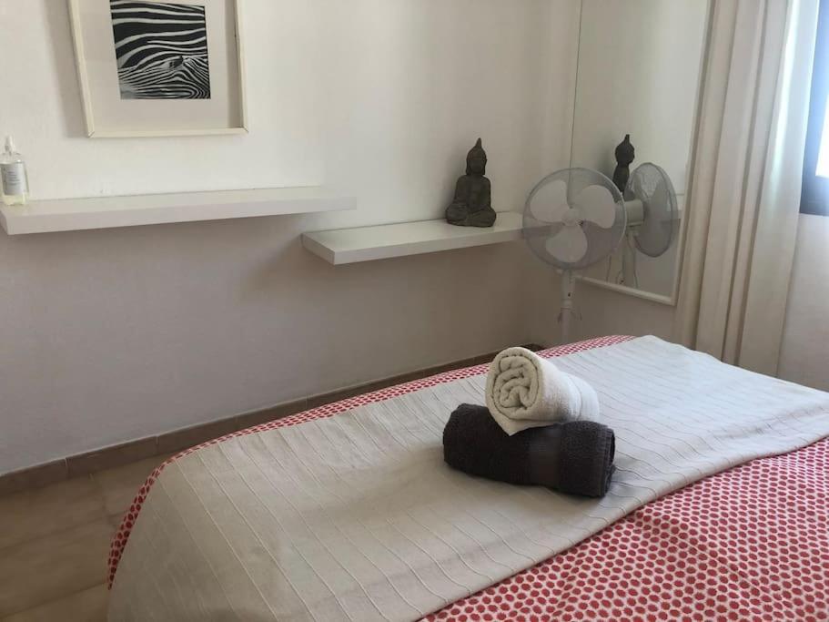 פלאייה דה לאס אמריקס Playa Troya Apartment At The Beach מראה חיצוני תמונה
