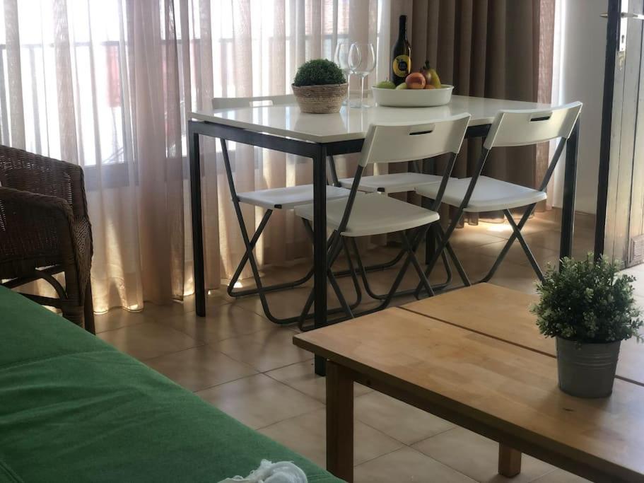 פלאייה דה לאס אמריקס Playa Troya Apartment At The Beach מראה חיצוני תמונה